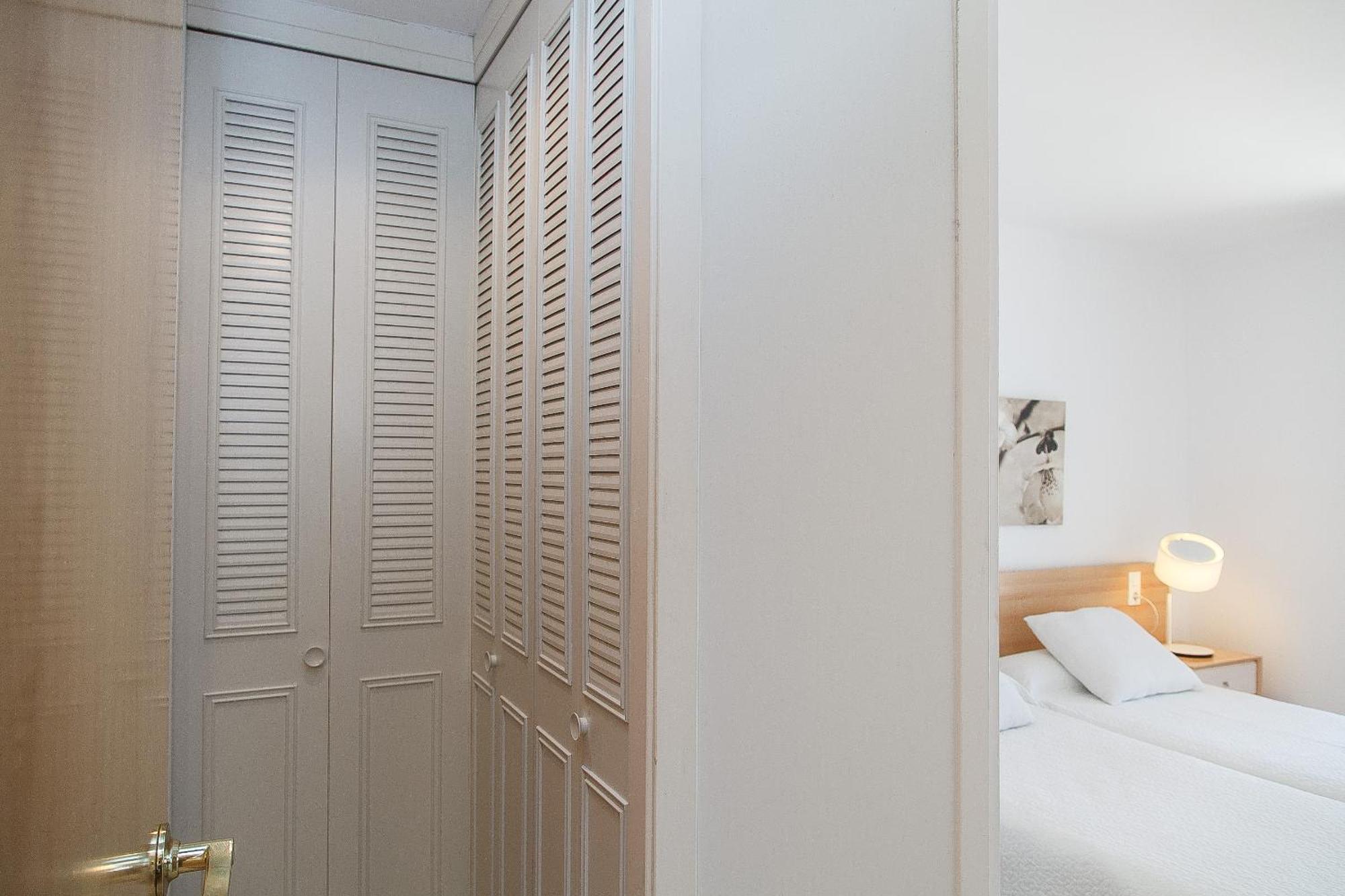 Uhc Ventura Park Apartments ซาลอว์ ห้อง รูปภาพ