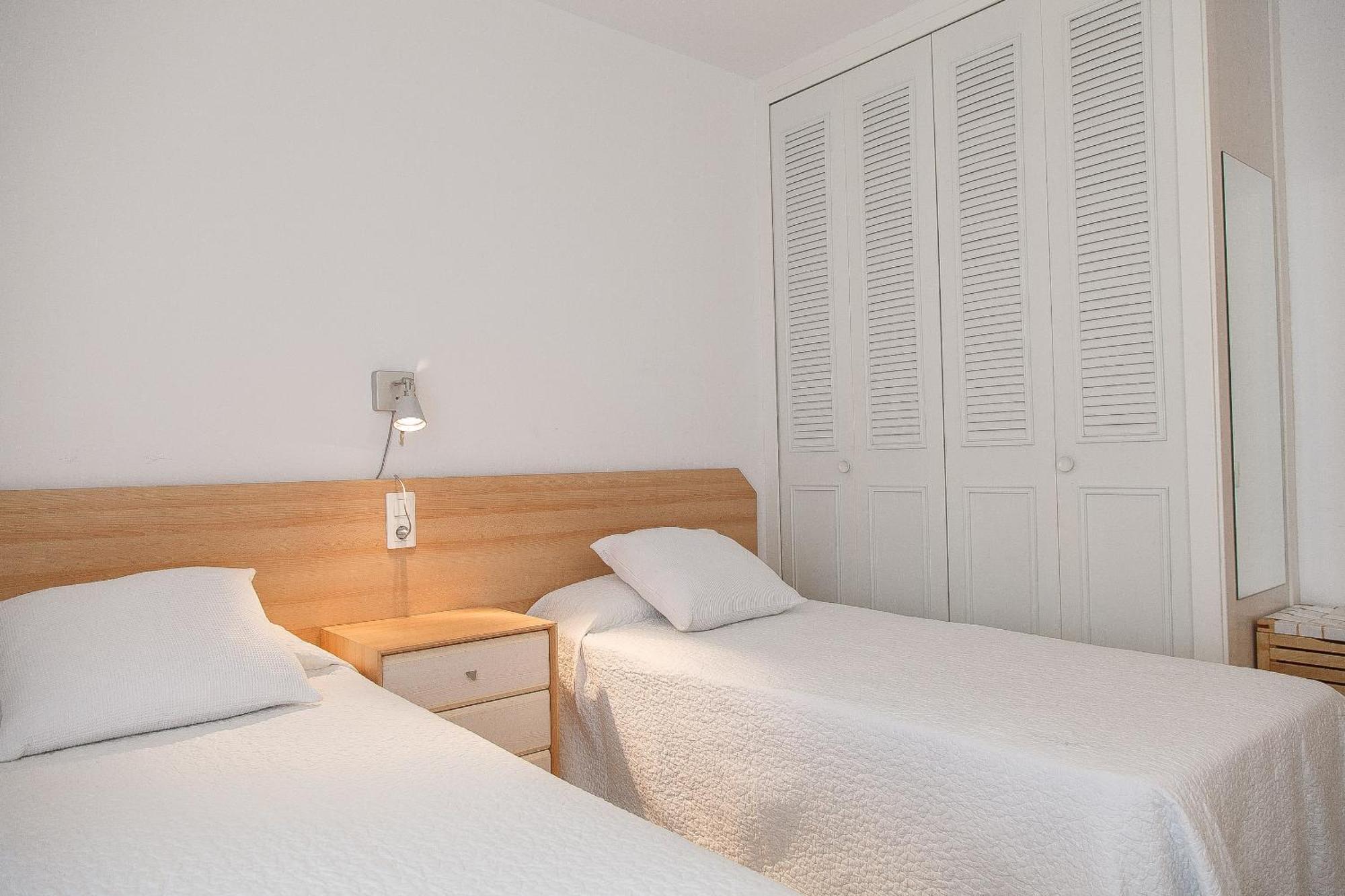 Uhc Ventura Park Apartments ซาลอว์ ห้อง รูปภาพ