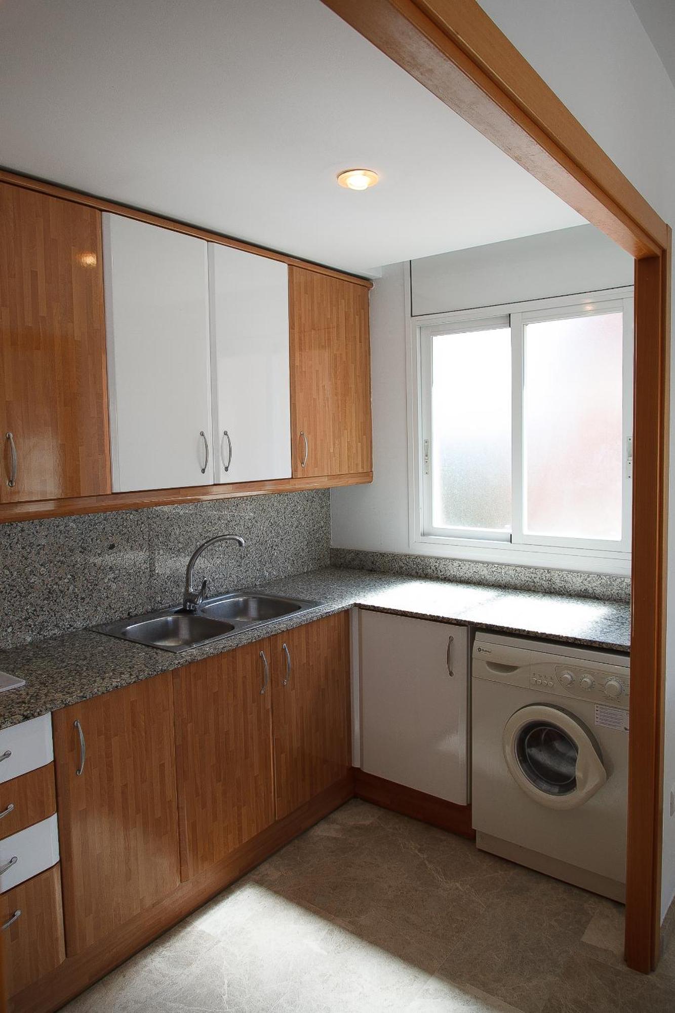 Uhc Ventura Park Apartments ซาลอว์ ห้อง รูปภาพ